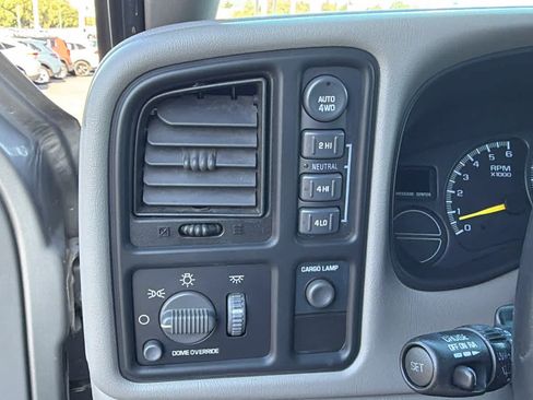 Used 2000 Chevrolet Silverado 1500 LS AWD/4WD image 16