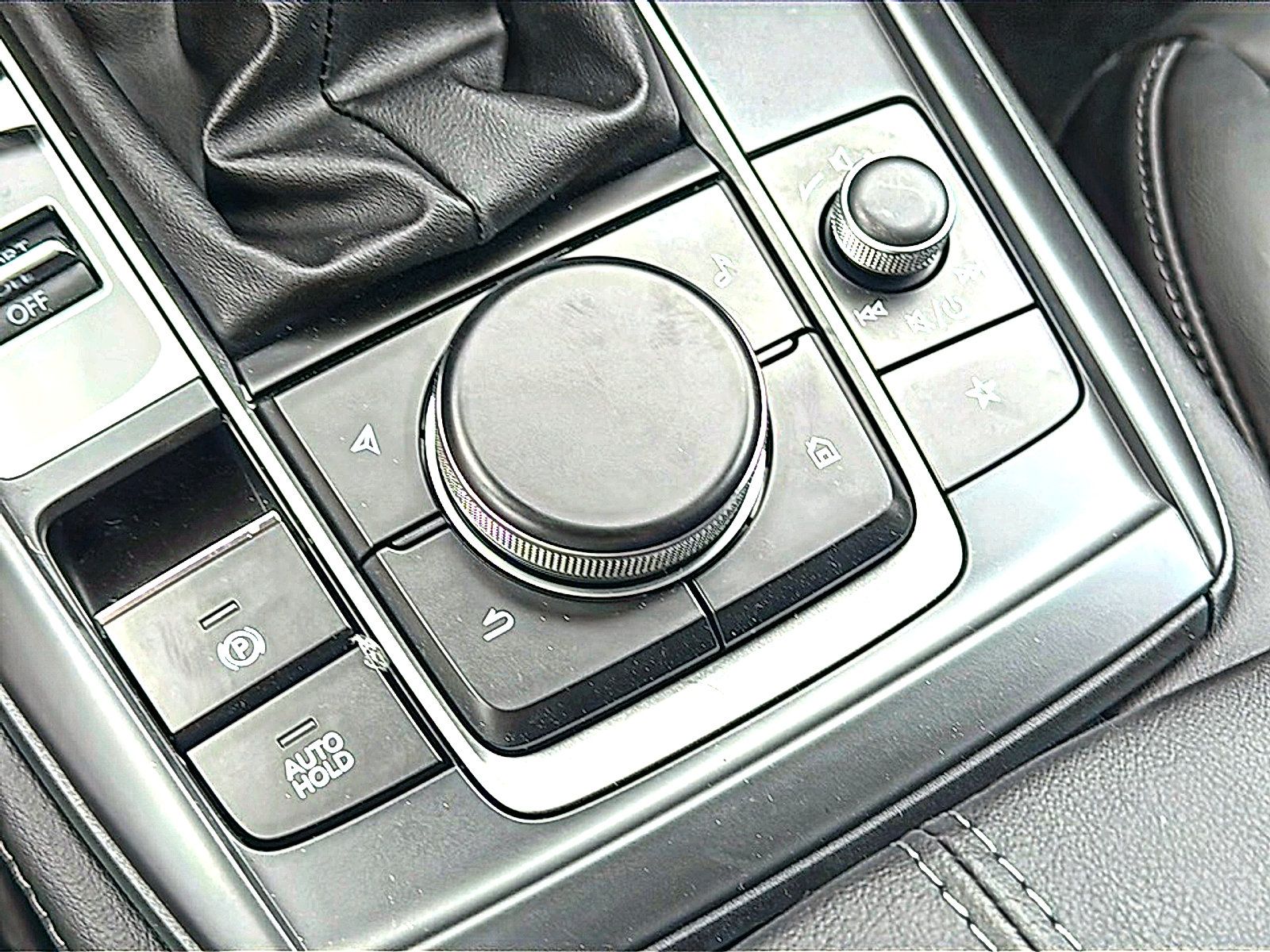 New 2026 MAZDA CX-30 AWD 2.5 S w/ Select Sport Pkg image 26