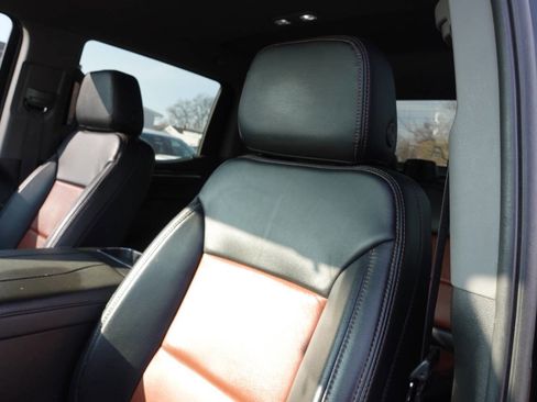 Used 2023 GMC Sierra 1500 Elevation w/ X31 Off-Road Package AWD/4WD image 20