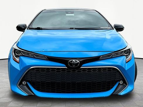 Used 2020 Toyota Corolla XSE FWD image 2
