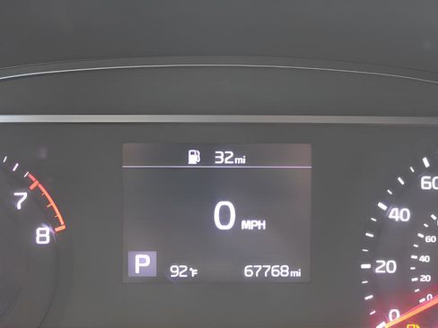 Used 2022 Kia Soul LX w/ Technology Package FWD image 13