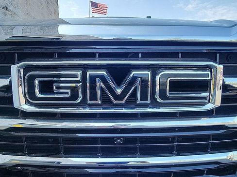 Certified 2025 GMC Yukon Elevation w/ Elevation Premium Package AWD/4WD image 31