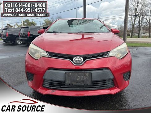 Used 2015 Toyota Corolla LE image 2