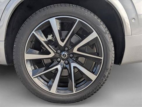 Used 2023 Volvo XC90 B5 Plus w/ Protection Package Premier AWD/4WD image 26