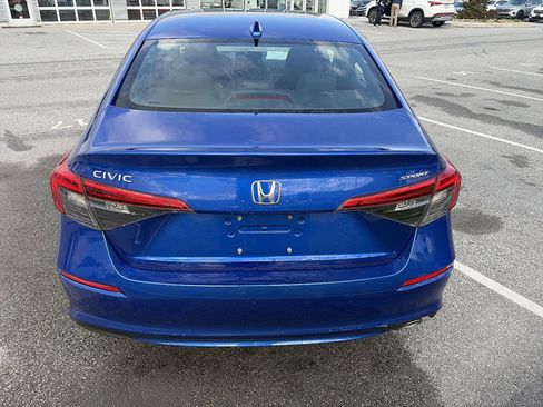 Used 2022 Honda Civic Sport image 5
