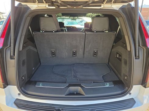 Used 2021 Cadillac Escalade Sport w/ Driver Assist Tech Package image 12