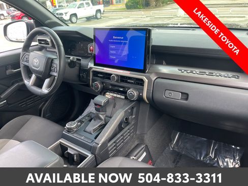 Certified 2024 Toyota Tacoma TRD Off-Road w/ TRD Off Road Upgrade Package AWD/4WD image 17