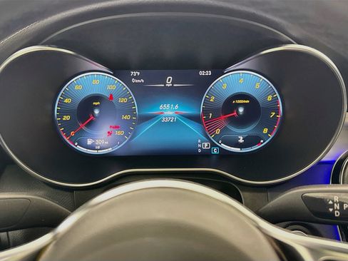 Used 2023 Mercedes-Benz GLC 300 4MATIC Coupe image 13