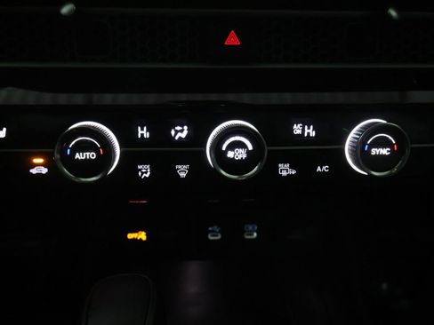 Used 2025 Honda Civic Sport Touring image 23