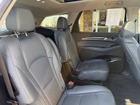 Used 2021 Buick Enclave Essence w/ Sound and Sites Package image 23