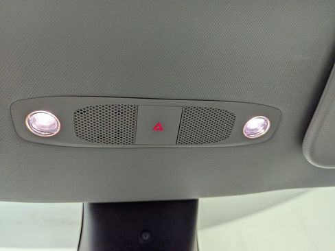 Used 2024 Tesla Model Y Long Range image 16