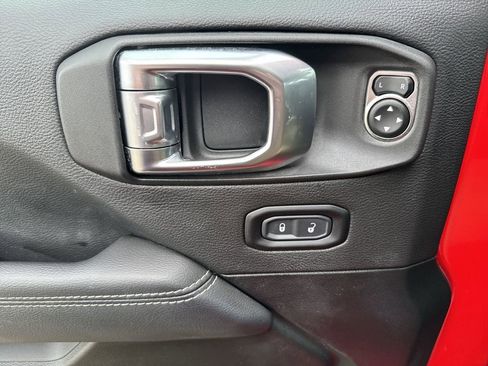 Used 2023 Jeep Wrangler Sahara w/ Safety Group image 16