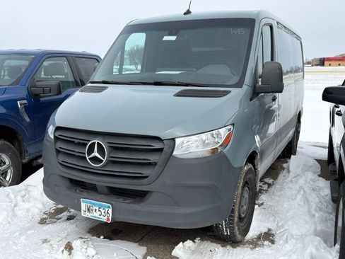 Used 2021 Mercedes-Benz Sprinter 1500 image 1