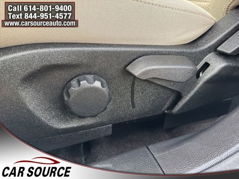 Used 2018 Ford Fusion S image 17