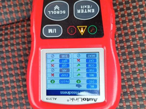 Used 2008 Nissan Rogue SL w/ Premium Pkg image 30