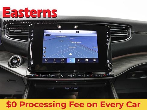 Used 2024 Jeep Wagoneer Series II AWD/4WD image 12