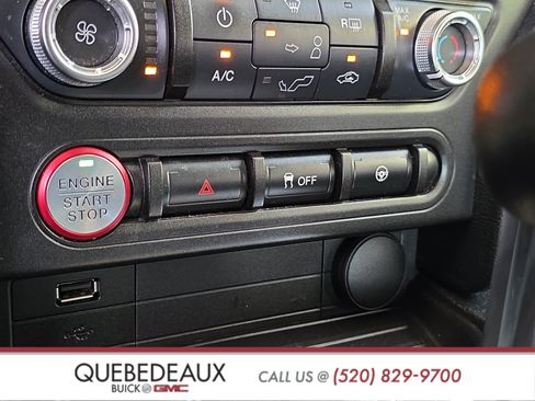 Used 2018 Ford Mustang Coupe RWD image 20