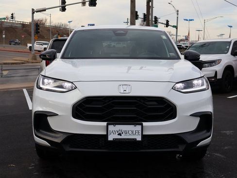 Certified 2024 Honda HR-V Sport image 2