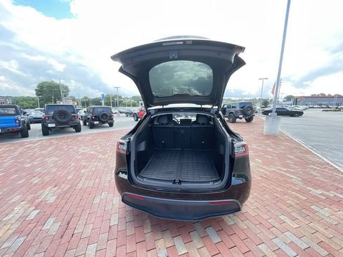 Used 2021 Tesla Model Y Performance AWD/4WD image 29