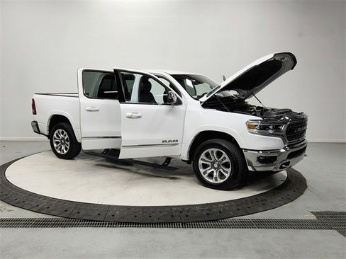 Used 2023 RAM 1500 Limited image 9