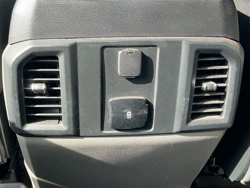 Used 2018 Ford F150 XL w/ Equipment Group 101A Mid RWD image 24