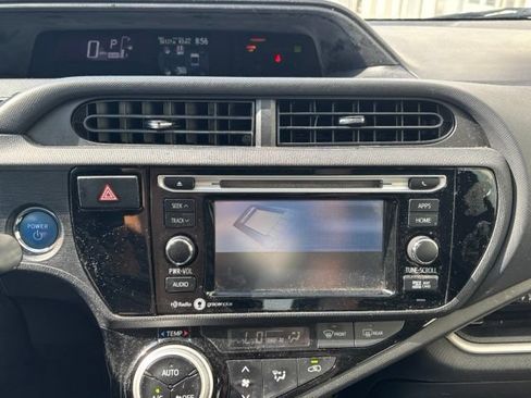 Used 2015 Toyota Prius C Three FWD image 8