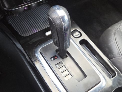 Used 2011 Ford Escape Limited w/ 302A Rapid Spec Order Code AWD/4WD image 17