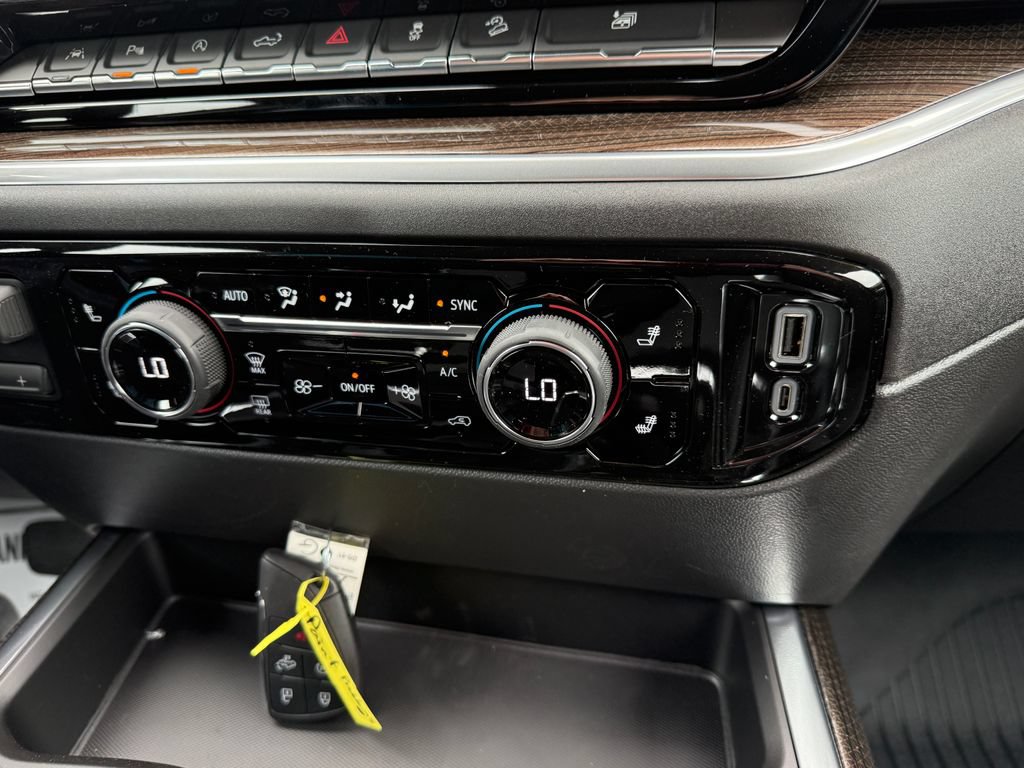 New 2026 Chevrolet Silverado 1500 RST w/ RST All Star Premium Package AWD/4WD image 35
