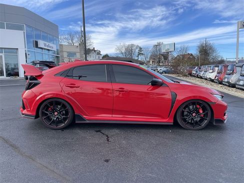 Used 2019 Honda Civic Type R image 4