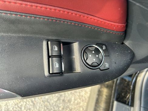 Used 2024 Ford Mustang GT Premium RWD image 17