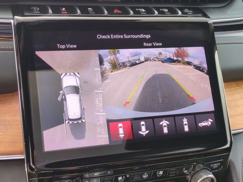 Used 2023 Jeep Grand Cherokee L Summit image 27