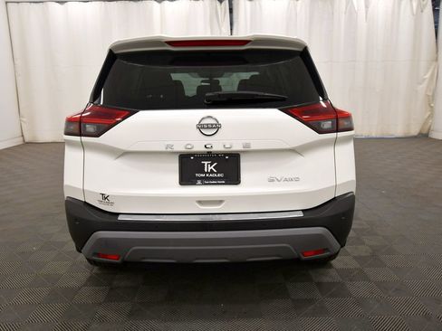Used 2023 Nissan Rogue SV AWD/4WD image 6