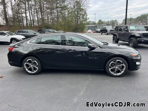 Used 2023 Chevrolet Malibu LT image 9