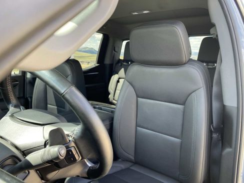 Used 2024 Chevrolet Silverado 1500 LT Trail Boss w/ Convenience Package II AWD/4WD image 19