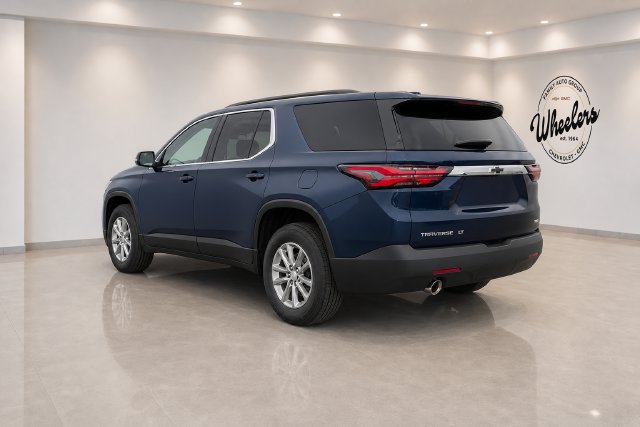 Used 2023 Chevrolet Traverse LT AWD/4WD image 6