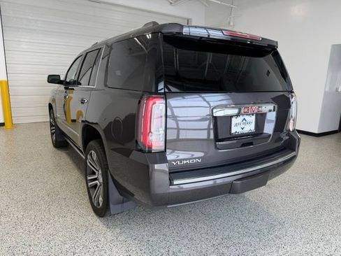 Used 2017 GMC Yukon Denali w/ Open Road Package AWD/4WD image 5