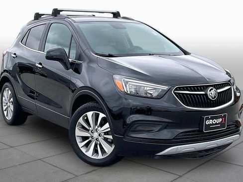Used 2020 Buick Encore Preferred w/ Safety Package FWD image 3