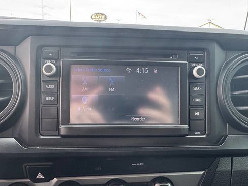 Used 2019 Toyota Tacoma SR image 22