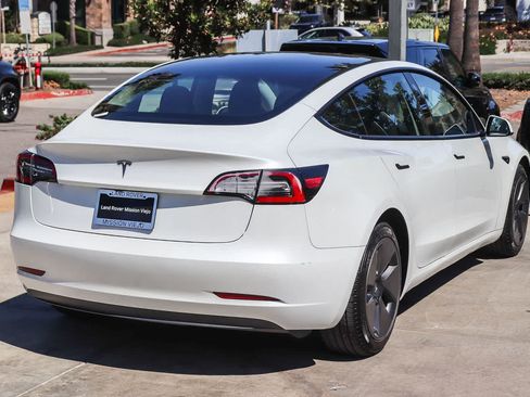 Used 2023 Tesla Model 3 Standard Range RWD image 7
