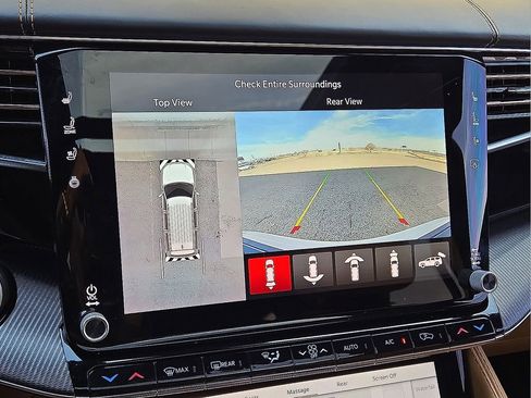 Used 2023 Jeep Grand Wagoneer Series III w/ Rear Seat Video Group 1 image 27