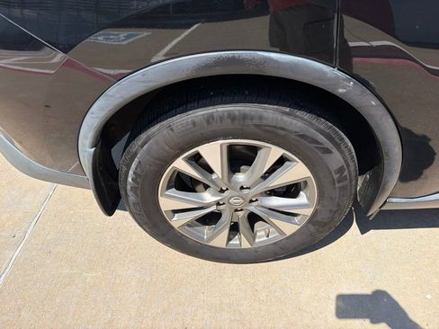 Used 2018 Nissan Murano SL w/ Moonroof Package AWD/4WD image 9