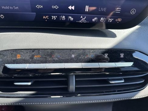New 2026 Buick Enclave Avenir w/ Super Cruise Package AWD/4WD image 19