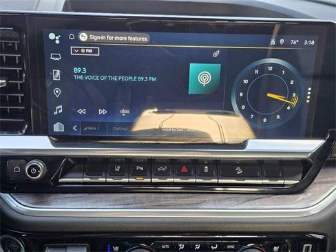 Used 2025 Chevrolet Silverado 2500 LTZ w/ Trail Boss Package image 17