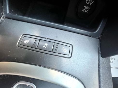 Used 2009 Pontiac G8 Base image 24