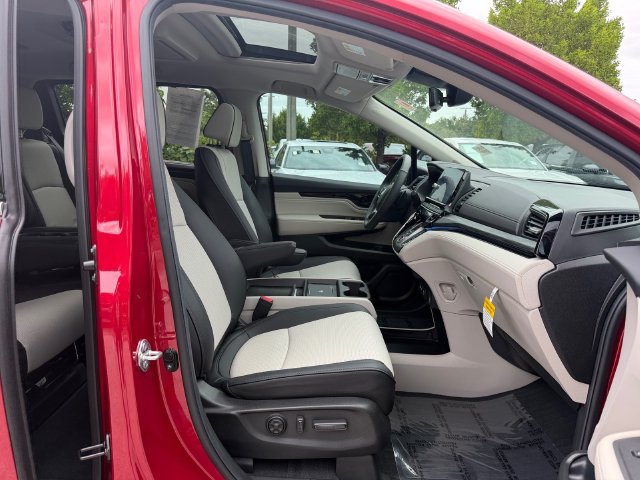 Used 2026 Honda Odyssey Elite image 21