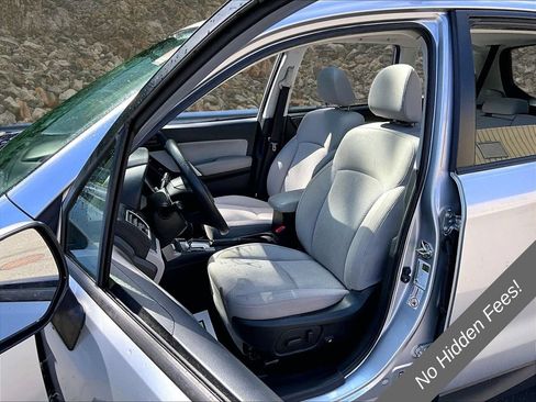 Used 2018 Subaru Forester 2.5i Premium w/ All-Weather Package AWD/4WD image 20