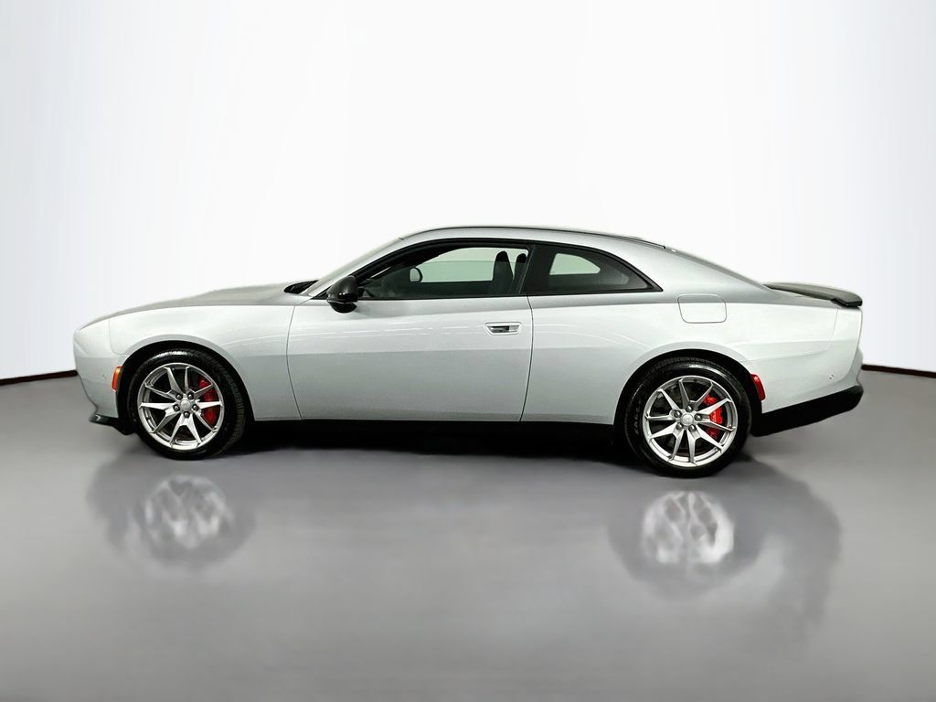 Used 2024 Dodge Charger Daytona Scat Pack w/ Plus Group AWD/4WD image 4