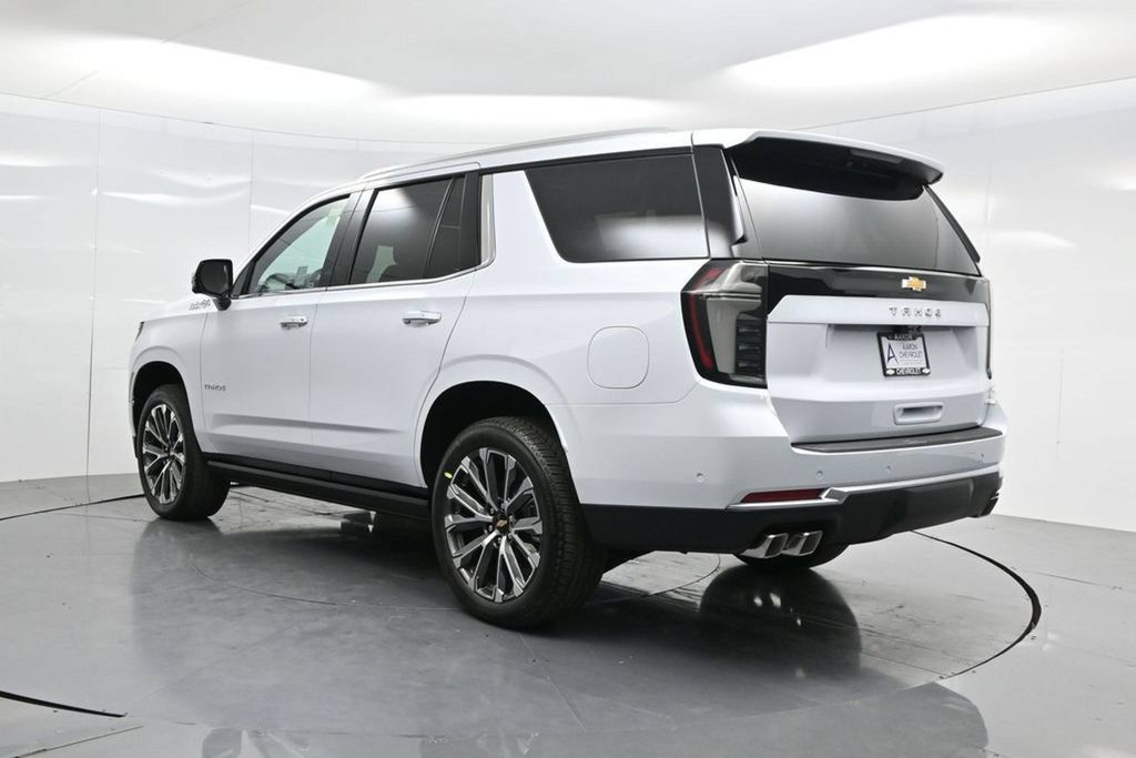 New 2026 Chevrolet Tahoe High Country AWD/4WD image 17