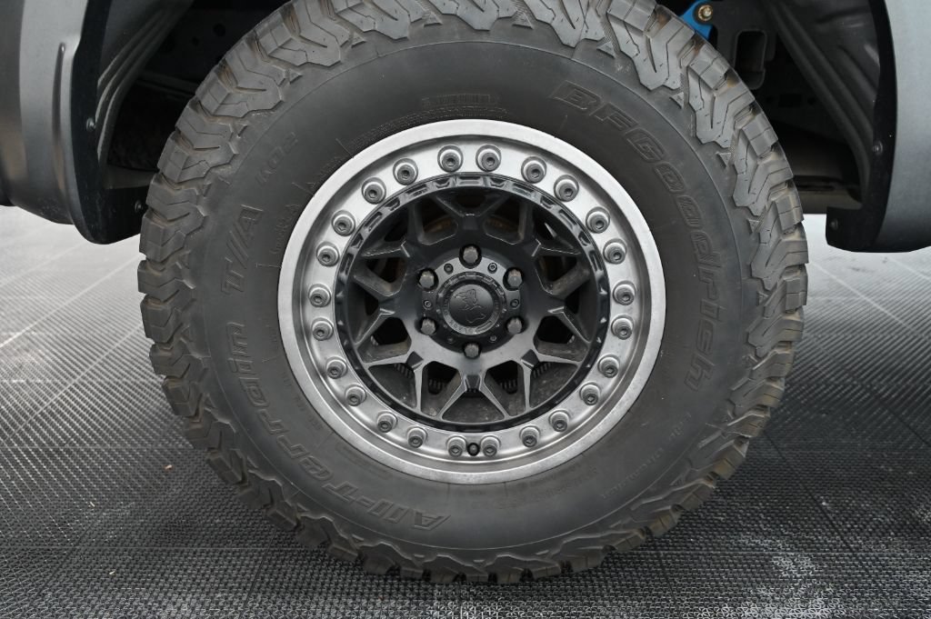 Used 2018 Ford F150 Raptor w/ Equipment Group 802A Luxury AWD/4WD image 46