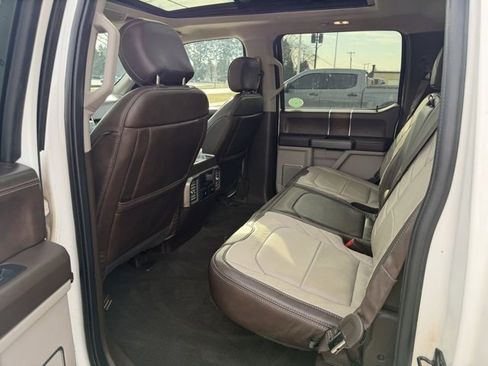 Used 2019 Ford F150 Limited image 14